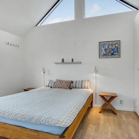 Gorgeous In With Kitchen Feriehus *